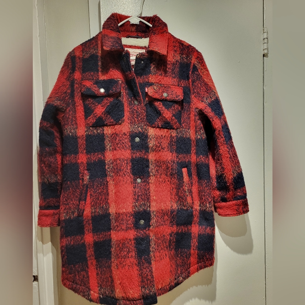 Levi's Women's Plaid Fleece-Lined Shirt Jacket